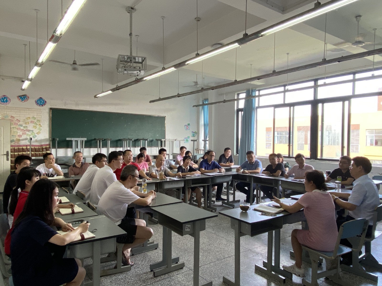 院务会1.jpg