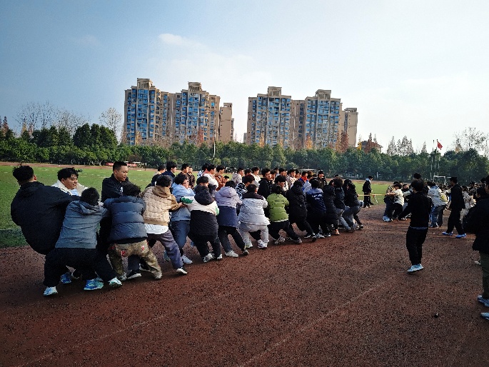 拔河1.jpg