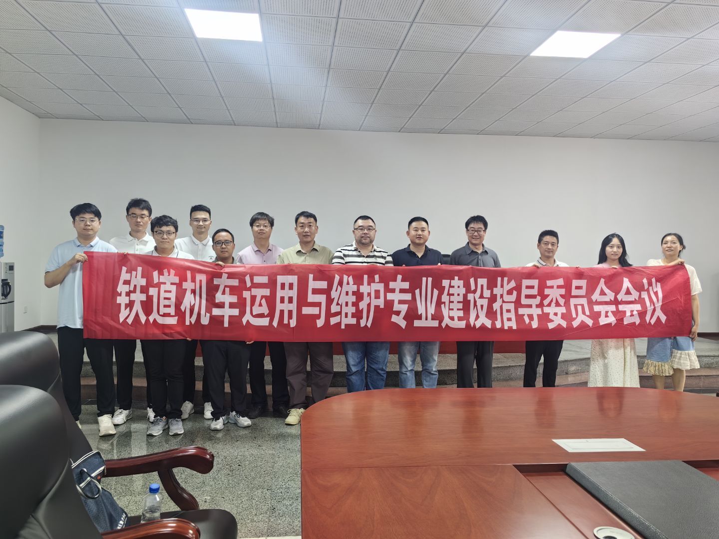 专业建设指导委员会2.jpg