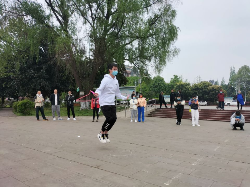 图片2.png