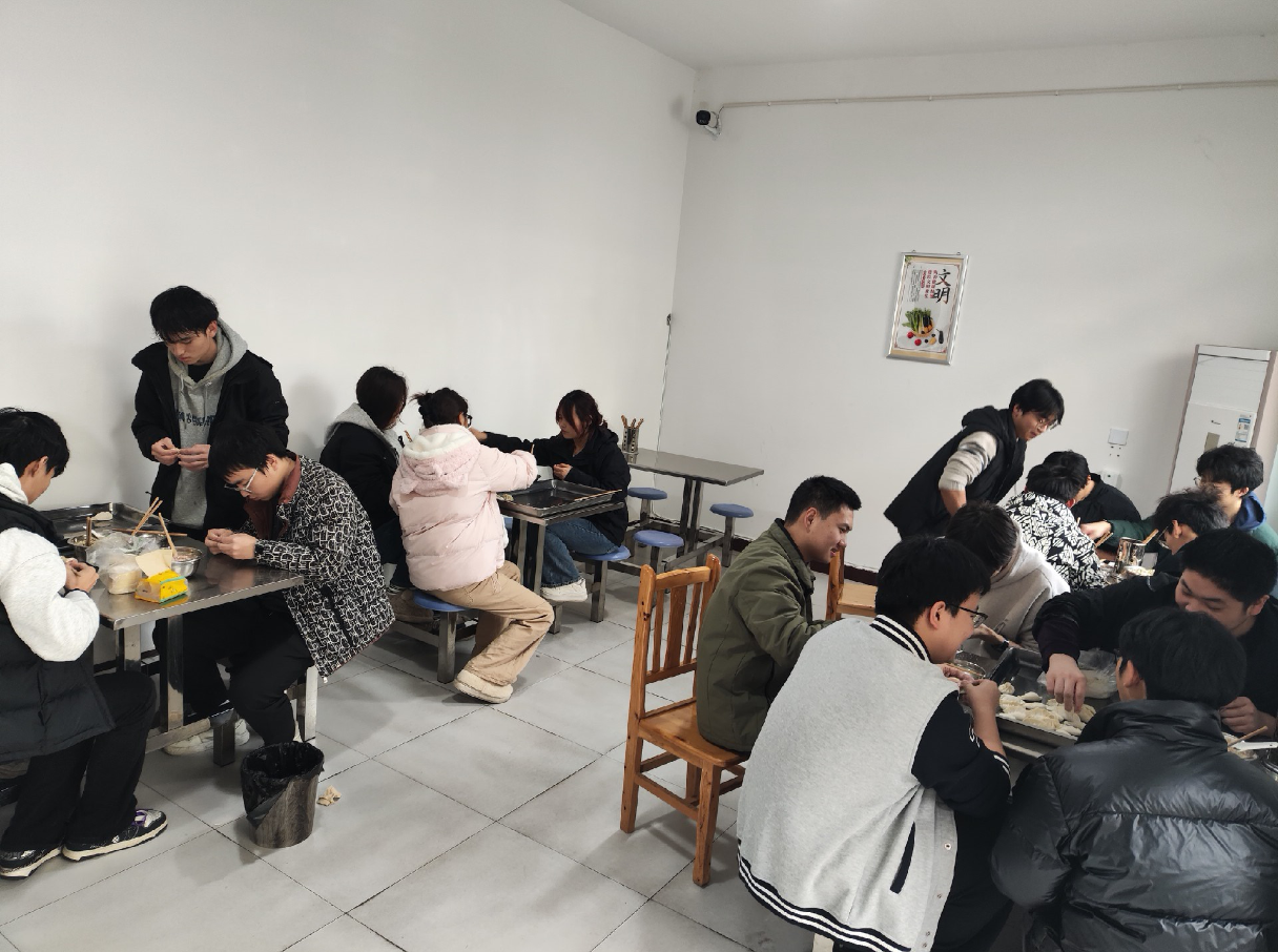 53a2c3c51941bdce8dd49eb9d5353533.jpg